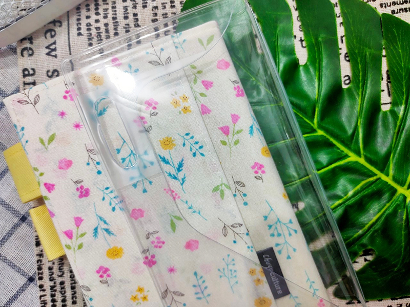 珠友文化2023年A6日誌（1日1頁方格）-絢花-漂亮的花布書衣配置有厚度的保護套，設計非常貼心