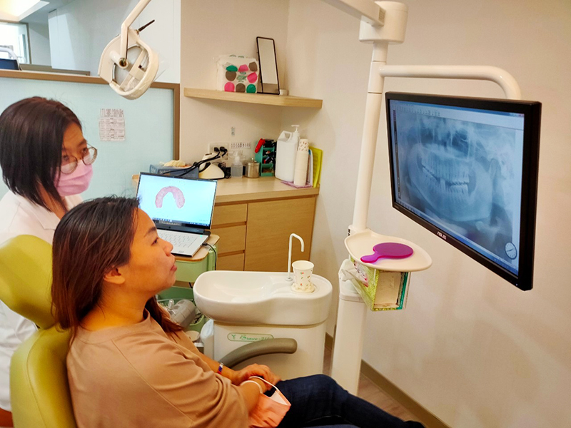 安曼牙醫-針對西瓜媽拍攝的口腔X光片進行說明